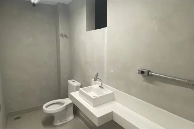Imagem Salão Comercial Reformado na Lapa – Espaço Amplo, Versátil e Pronto para Sua Empresa!