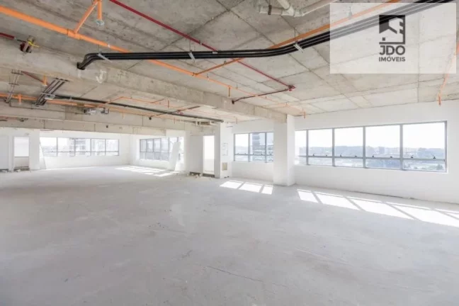Imagem Imóvel Comercial a Venda no bairro Champagnat - Curitiba, PR