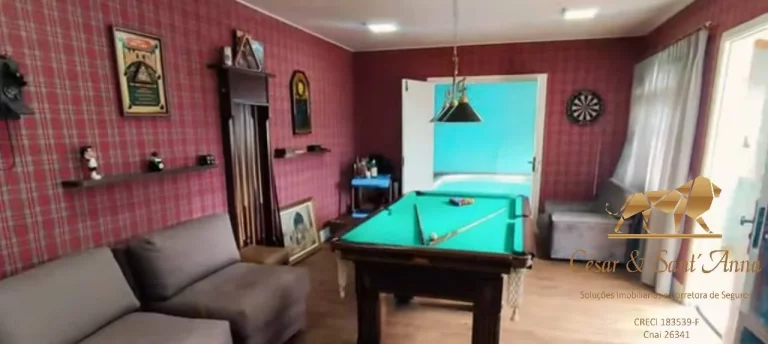 Imagem Linda e ampla casa a venda em Campos do Jordão-SP