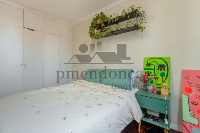 Imagem Apartamento reformado na Rebouças, excelente para morar ou investir!