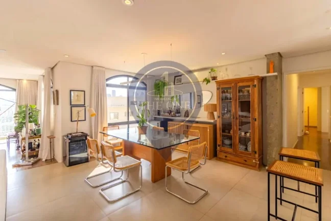 Imagem Imperdível: Apartamento à venda em Pinheiros, São Paulo-SP 3 quartos, 1 suíte, 2 salas, 4 banheiros, 2 vagas, 165m²