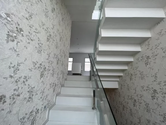 Imagem Sobrado com 4 dormitórios para alugar, 440 m² por R$ 15.000,00/mês - Residencial Real Park - Arujá/SP