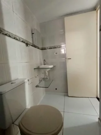 Imagem Apartamento com 2 dormitórios à venda, 42 m² por R$ 150.000,00 - Jardim América - Poá/SP