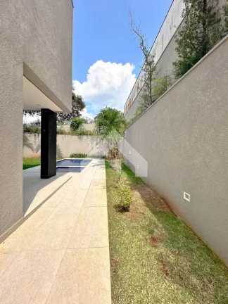 Imagem Casa de Condomínio em Alphaville - Santana de Parnaíba, SP