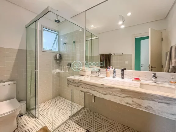 Imagem Lindo e aconchegante apartamento inteiramente reformado em localização privilegiada em Higienopoli...