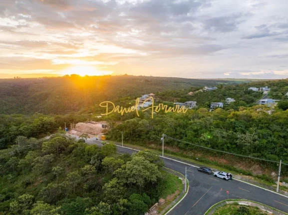 Imagem Lote com fundo e vista livre para reserva - Condomínio Santa Monica - Jardim Botânico - DF