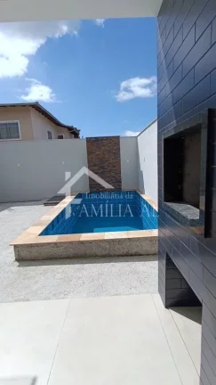 Imagem GEMINADO COM 217M² E PISCINA NO FLORESTA