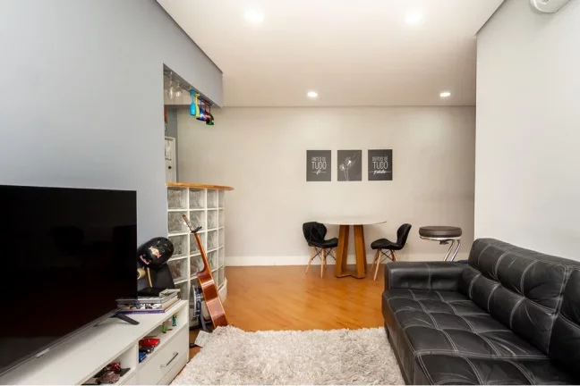 Imagem Apartamento à venda em São Paulo, Moema, com 2 quartos, 60m2