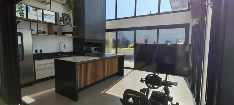 Foto do imóvel: Sobrado de Luxo com Área de Lazer Completa Condomínio Treviso, Bairro Fag, Cascavel - Venda