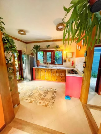 Imagem CASA LUXUOSA À VENDA A MENOS DE 120 MTRS DA PRAIA DO PEREQUÊ-AÇÚ UBATUBA-SP
