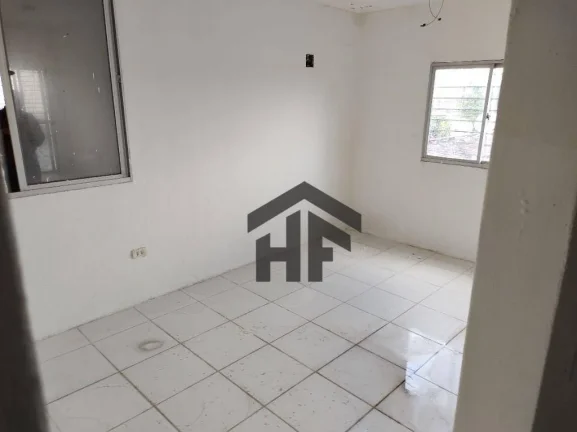 Imagem Casa com 03 Quartos e Loja no Engenho do Meio, Recife