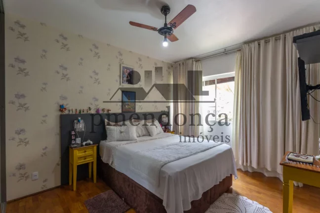 Imagem Apartamento na Rua Cardoso de Almeida com 3 quartos e 2 vagas, 140m²