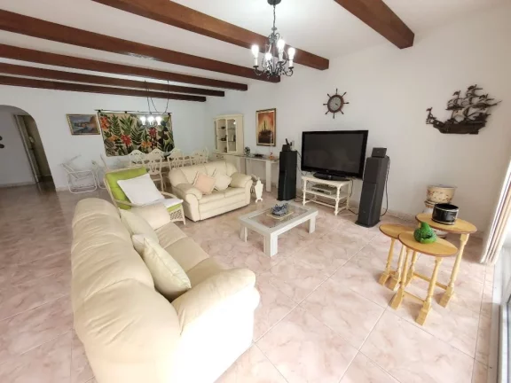 Imagem APARTAMENTO AMPLO 100 METROS DA PRAIA