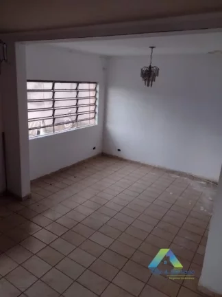 Imagem Sobrado com 200 metros construídos, 2 dormitórios, 4 vagas quintal excelente localização e valor !