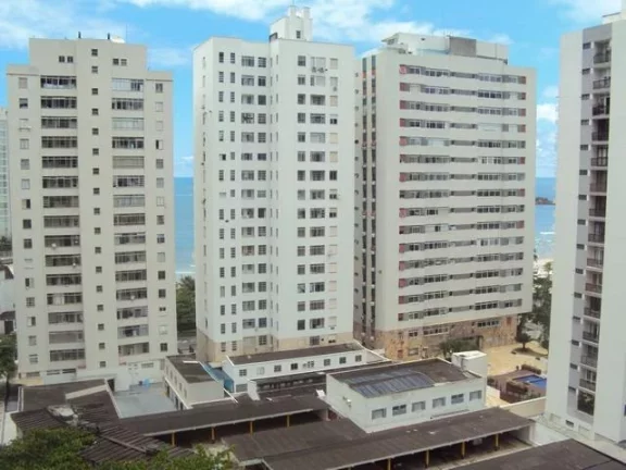 Imagem Praia de Pitangueiras, Alto Padrão, 1 por Andar, Vista ao Mar, 2 Garagens, Próximo ao Mar, Excelente Localização!!!