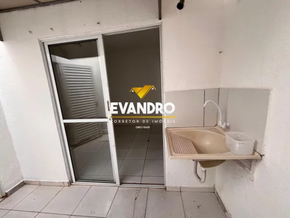 Imagem Casa em Condomínio para Venda em Cuiabá / MT no bairro Jardim Imperial