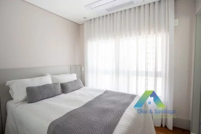 Imagem ALTO PADRÃO MOEMA 182 METROS, 3 SUÍTES, 4 VAGAS TODO MOBILIADO DESIGNER MODERNO !