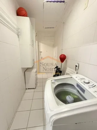 Imagem Apartamento 3 dormitórios, sendo 1 suíte, sala para 2 ambientes, pisos em madeira, sacada com vidr...