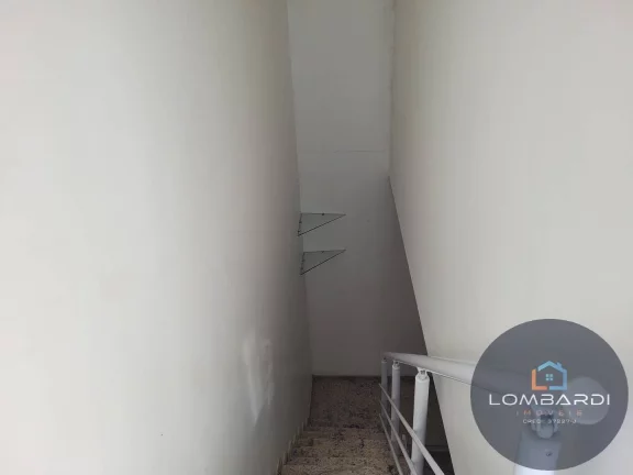 Imagem Apartamento triplex no Itaguá a poucos passos da orla!!