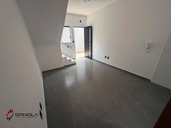Imagem Sobrado com 2 dormitórios à venda, 57 m² por R$ 360.000,00 - Mirim - Praia Grande/SP