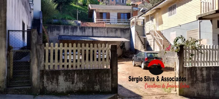 Imagem Terreno Residencial e Comercial a Venda em Campos do Jordão - SP.