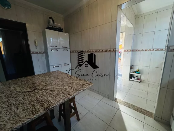 Imagem Área Privativa a venda 3 Quartos no Bairro Santa Cruz Contagem MG