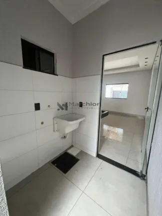 Imagem Casa para Venda em Trindade, Setor Maysa, 2 dormitórios, 1 suíte, 2 banheiros, 2 vagas