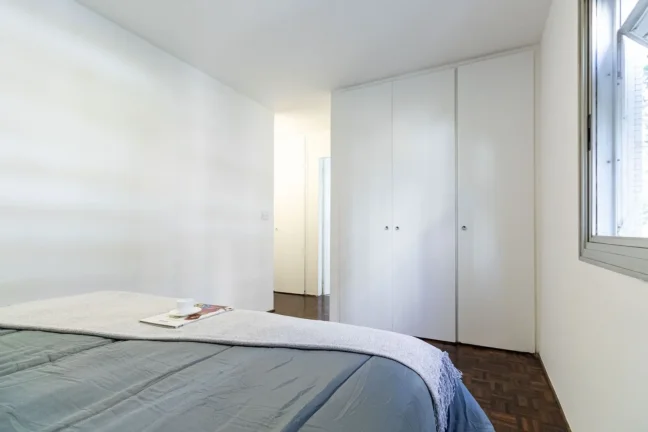 Imagem Apartamento 106M², 3Q, 1 Suíte, 2 Banheiros, 1 Vaga, Piscina, Churrasqueira, Salão de Festas e Jogos, Playground, Brinquedoteca, Jardim, Banheira.