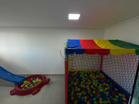 Imagem Apartamento para Venda em Praia Grande, Guilhermina, 2 dormitórios, 1 suíte, 1 banheiro, 1 vaga