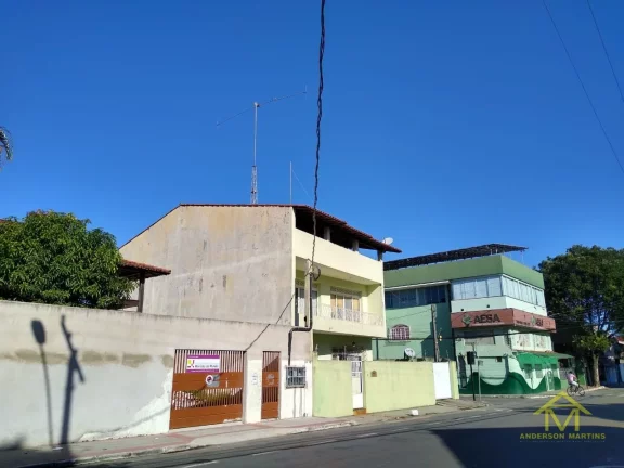 Imagem Casa com 6 Quartos à Venda, 470 m² em Centro De Vila Velha - Vila Velha