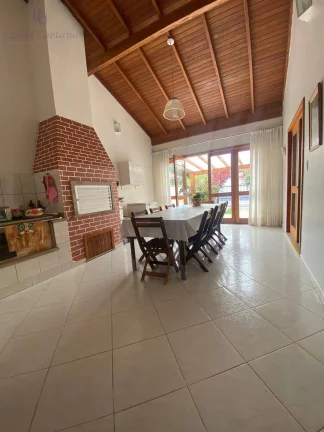 Imagem Casa na praia 3 quartos à venda em Porto Belo/SC