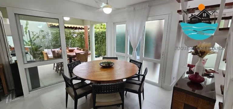 Imagem Casa para locação de Temporada em Juquehy com 4 dormitórios, 2 suítes, jacuzzi, churrasqueira, 60m da praia, max. 9 pessoas. | Juquehy Imobiliária