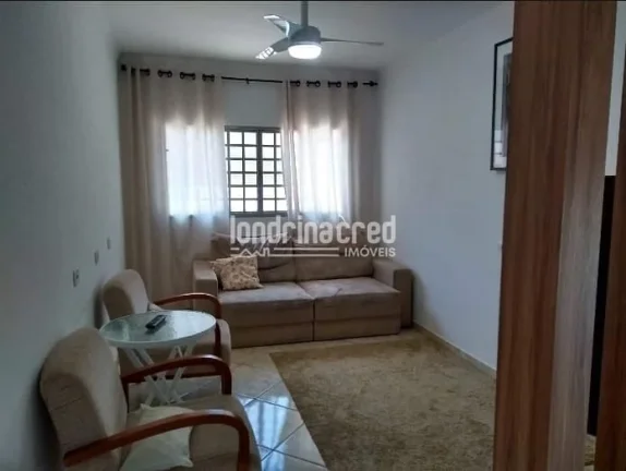 Imagem Imóvel completo na Região Sul de Londrina com 252m², jardim privativo, churrasqueira e aquecedor solar