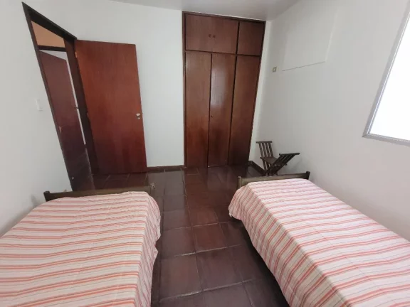 Imagem APARTAMENTO AMPLO COM 3 DORMITÓRIOS, SENDO 1 SUÍTE, AMPLO TERRAÇO, PRÉDIO COM PISCINA E CHURRAQUERIRA, 3 QUADRAS DA PRAIA DAS PITANGUEIRAS