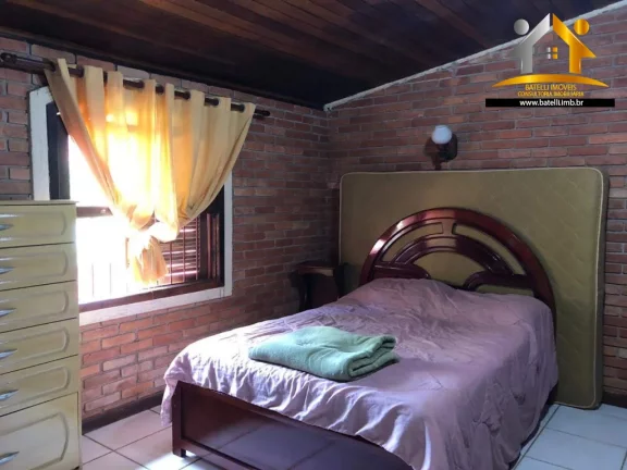Imagem Bela Casa Térrea no Condomínio Colinas de Caucaia do Alto - Cotia