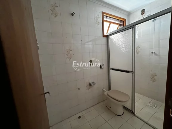 Imagem Uma casa na localização perfeita para você!