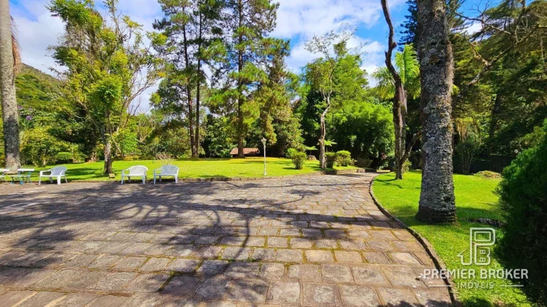 Imagem Sítio à venda, 5000 m² por R$ 2.200.000,00 - Albuquerque - Teresópolis/RJ