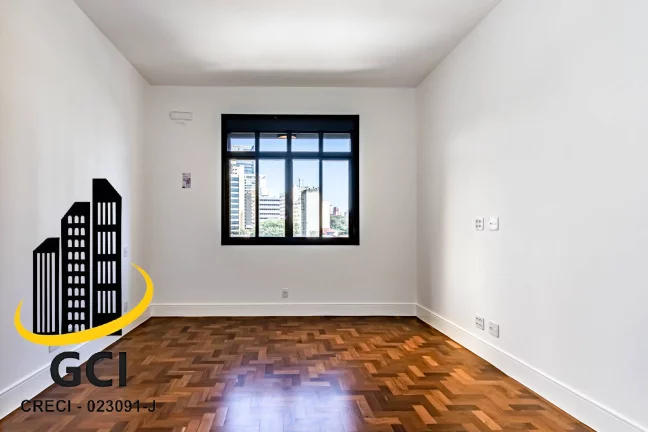 Imagem 200m2 com 3 suítes reformado ao lado do SPAC – Clube Inglês
