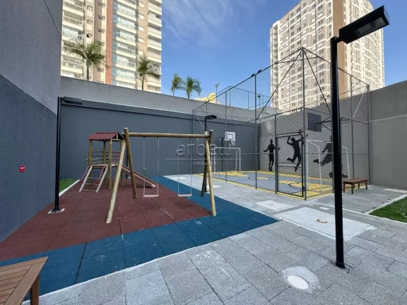 Imagem Apartamento com 36M², 2 dormitórios, cozinha integrada com a sala, área de serviços, varanda e 1...