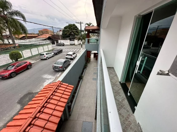 Imagem SOBRADO COM 4 DORMITÓRIOS À VENDA, 245 M² POR R$ 1.500.000,00 - TUPI - PRAIA GRANDE/SP