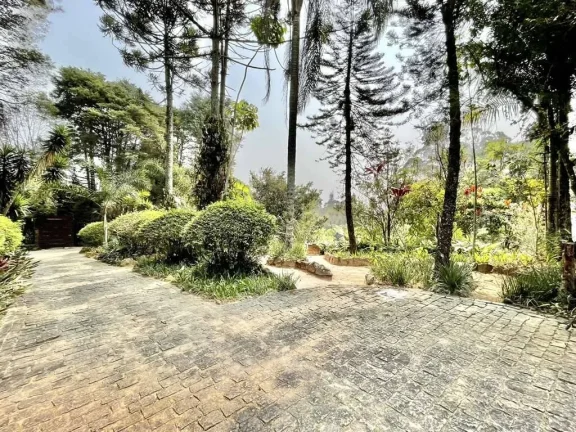 Imagem Cond Vila Real M. Velho - 100% TÉRREA! 3d/1ste + ap. hóspedes, em 6.370 m²!