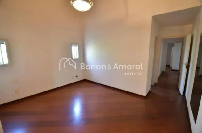 Imagem Casa á venda no bairro Jardim Santa Marcelina em Campinas-SP. Casa implantada em terreno de 943m² ...