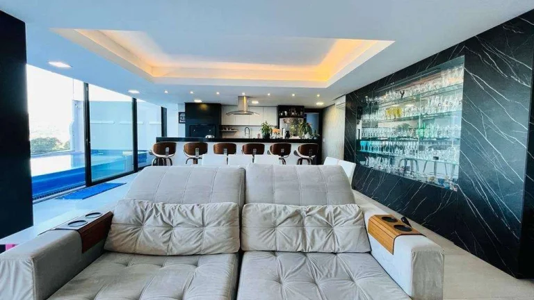 Imagem Casa à Venda, 300m2, 4 Dormitórios (2 suites), 2 Vagas,Trindade, Florianópolis/SC