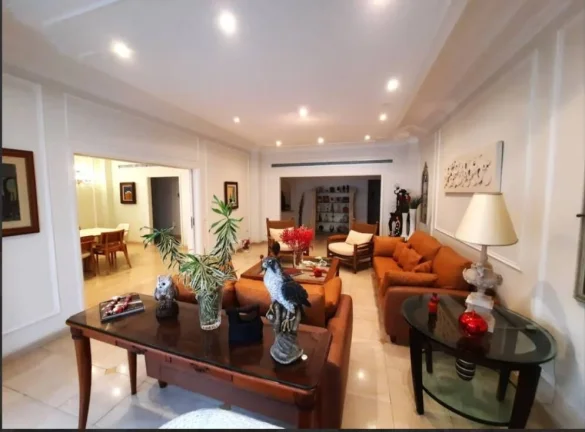 Imagem Apartamento todo reformado classe AA vista lateral mar e varanda