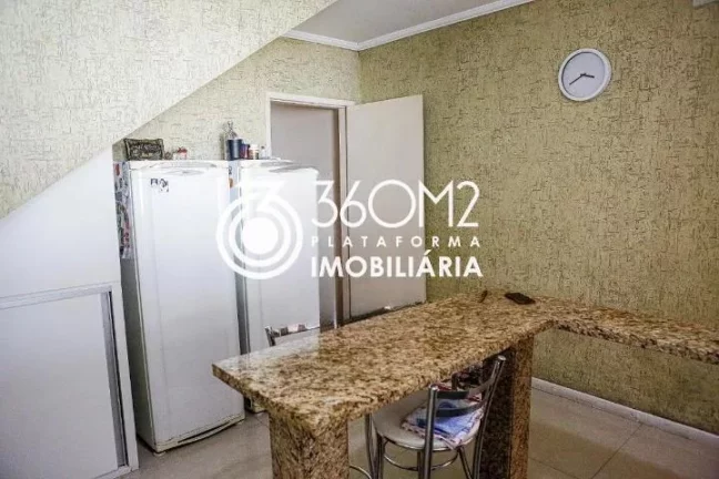 Imagem Sobrado para Venda em Santo André / SP no bairro Vila Eldízia