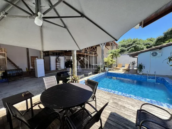 Imagem Casa para Venda em Florianópolis / SC no bairro Barra da Lagoa