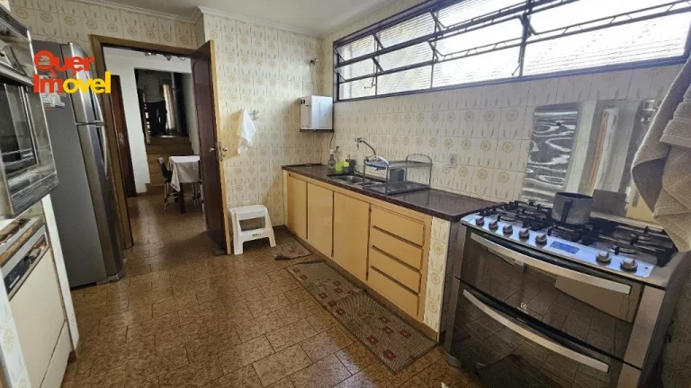 Imagem Imóvel Espetacular à Venda em Ribeirão Preto-SP, Jardim Sumaré: 3 Quartos, 1 Suíte, 3 Salas, 3 Banheiros, 5 Vagas, 295m² - Quer Imóvel.