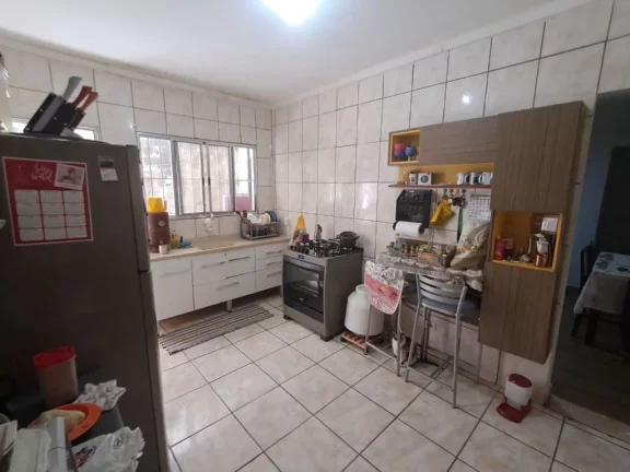 Imagem Casa com 2 dormitórios à venda, 122 m² por R$ 320.000,00 - Jardim Varan - Suzano/SP