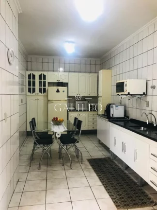 Imagem Excelente Oportunidade de Casa Térrea no Bairro Vila Guilherme com 182 M² de Construção | Jundiaí | São Paulo