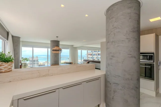 Imagem Apartamento com 4 dormitórios à venda sendo 3 suítes, 217.64 m² por - R$ 7.100.000,00 - Praia Brava - Itajaí/SC